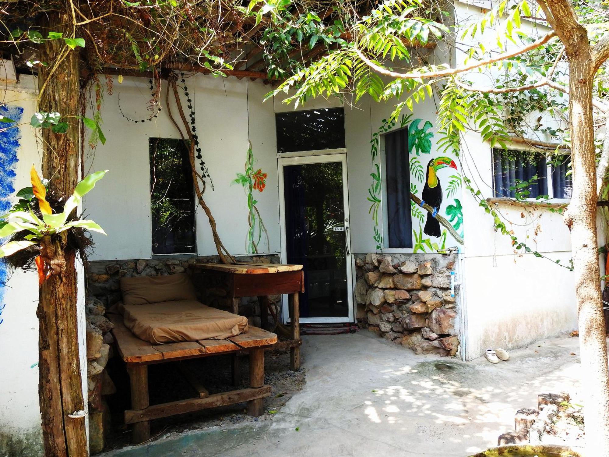 Spicy23 - M' Pai Bay Hostel Sihanoukville Exterior photo